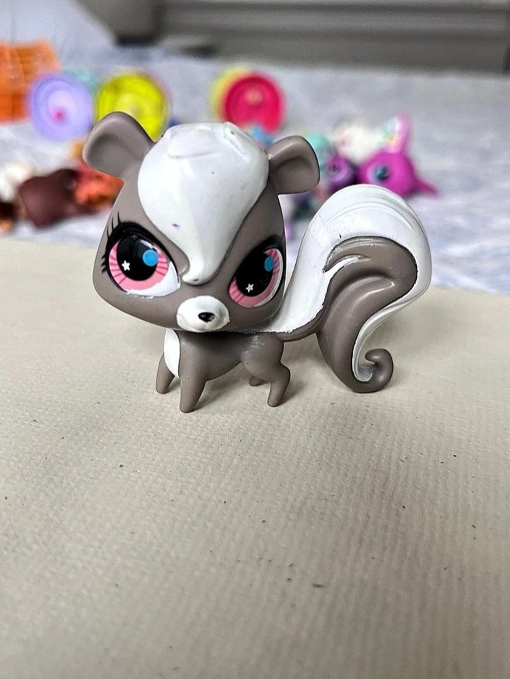 Littlest Pet Shop Pepper Clark Skunk #2694 Figurine Gray & White